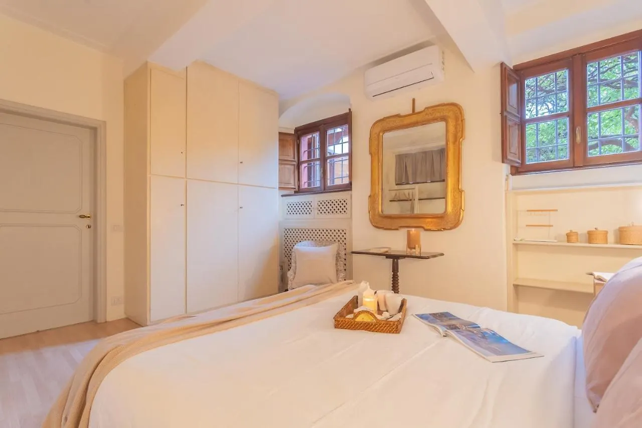La Piazza Di Cernobbio By Rent All Como