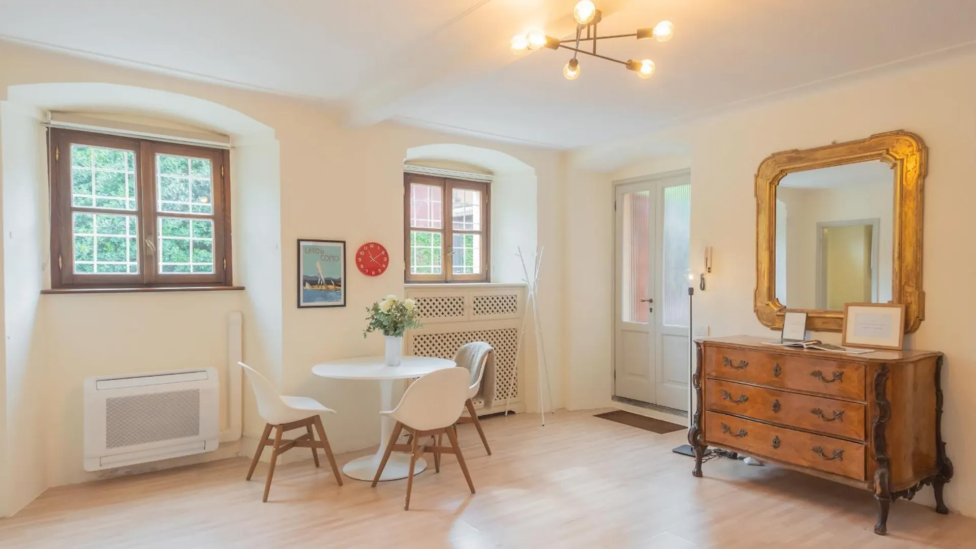 La Piazza Di Cernobbio By Rent All Como شقة