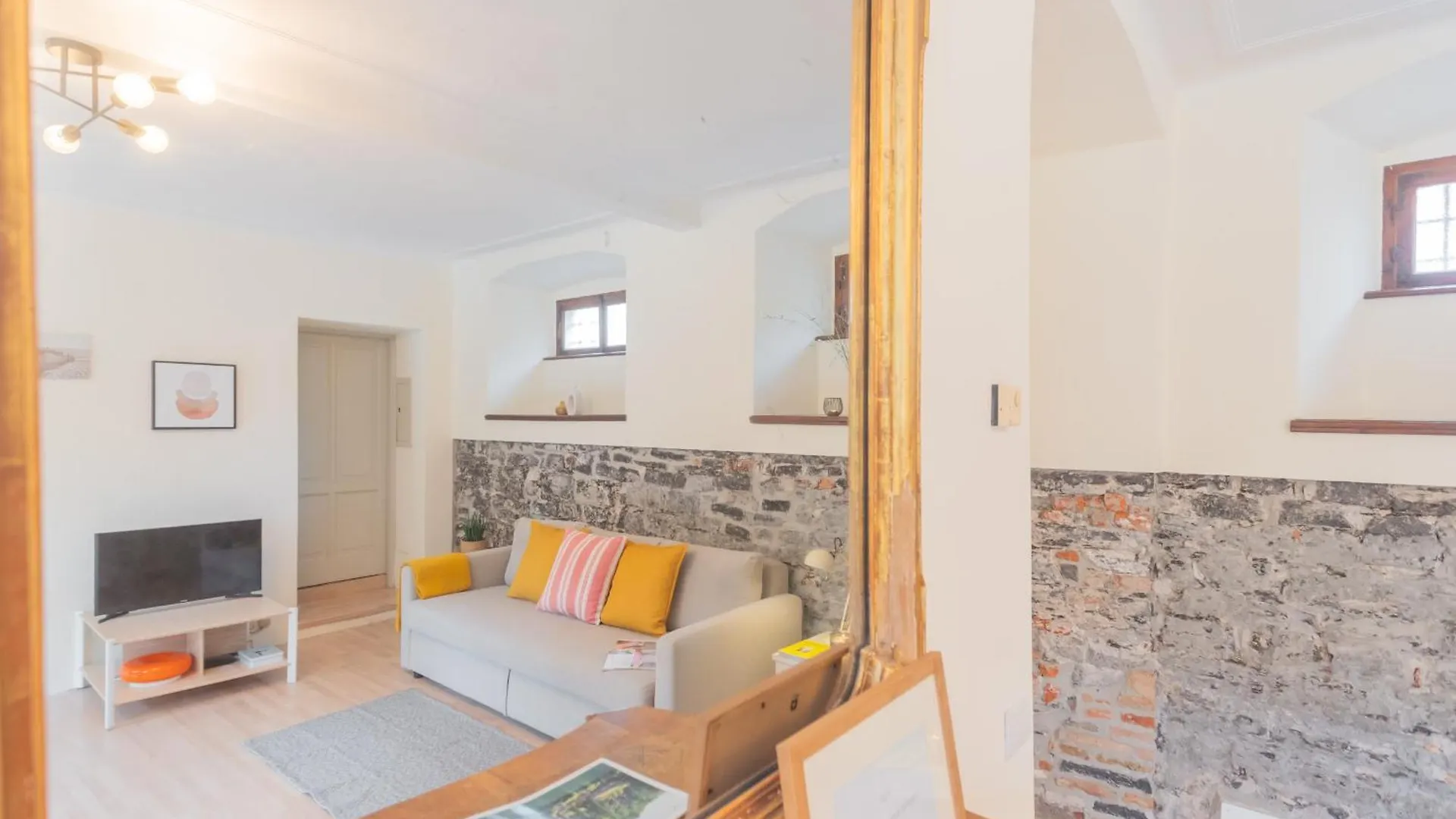 La Piazza Di Cernobbio By Rent All Como شقة