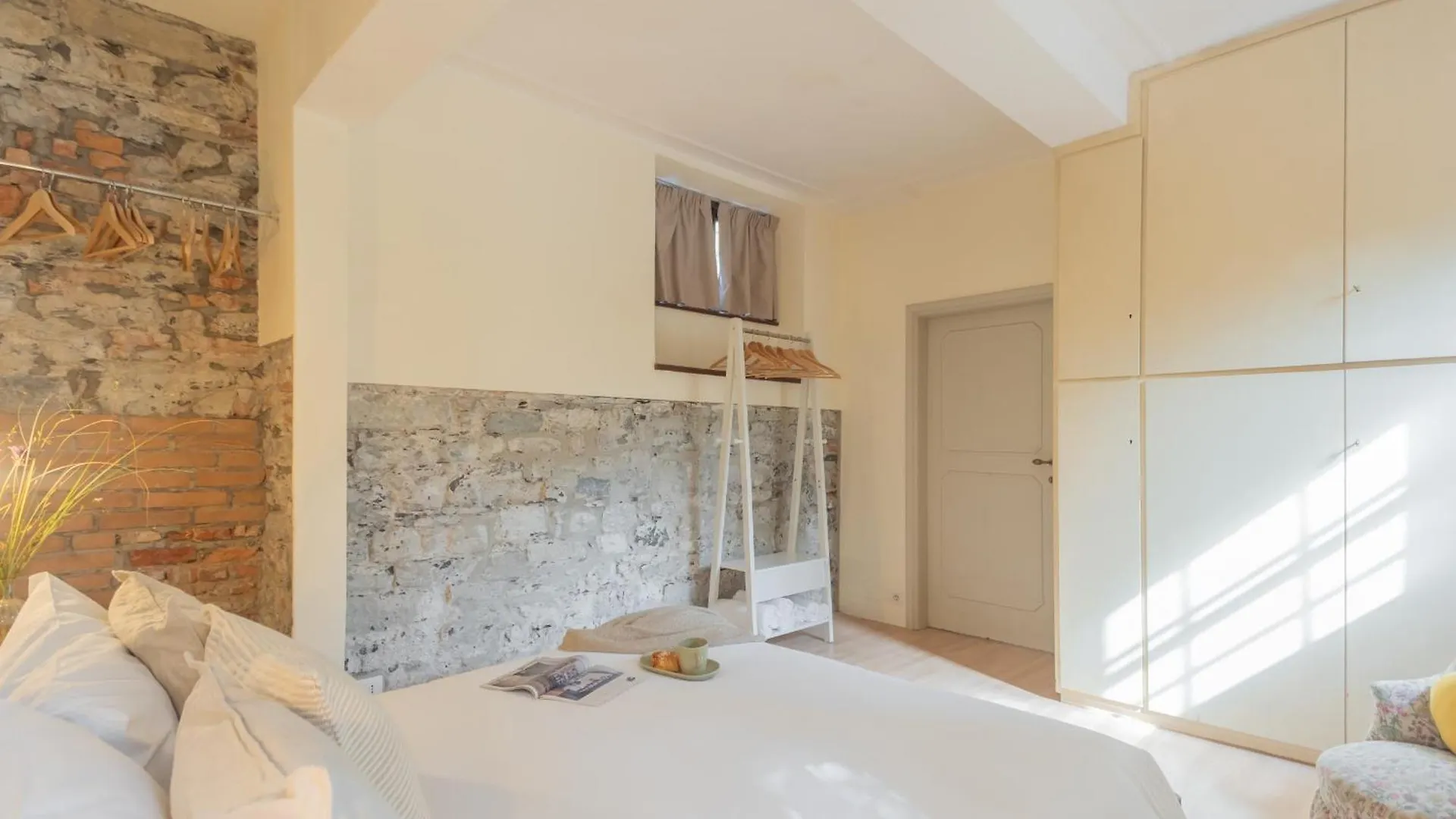 La Piazza Di Cernobbio By Rent All Como
